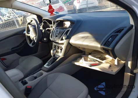 2014 Ford Focus Se from USA, damaged, VIN 1FADP3K29EL232296